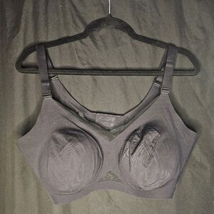 Honeylove Black 2X Crossover Wireless Bra in Vamp